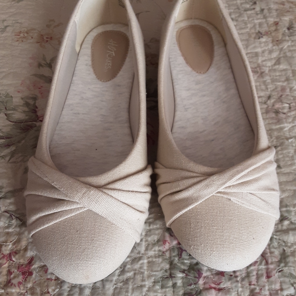 Slip ons